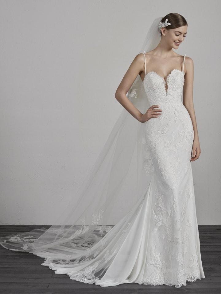 Pronovias