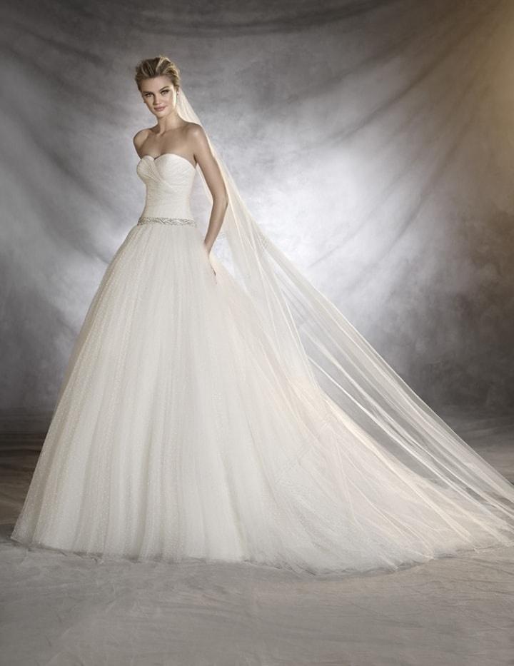 Pronovias