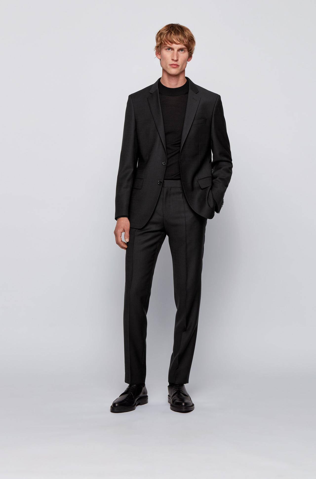 traje de boda para invitado en color negro
