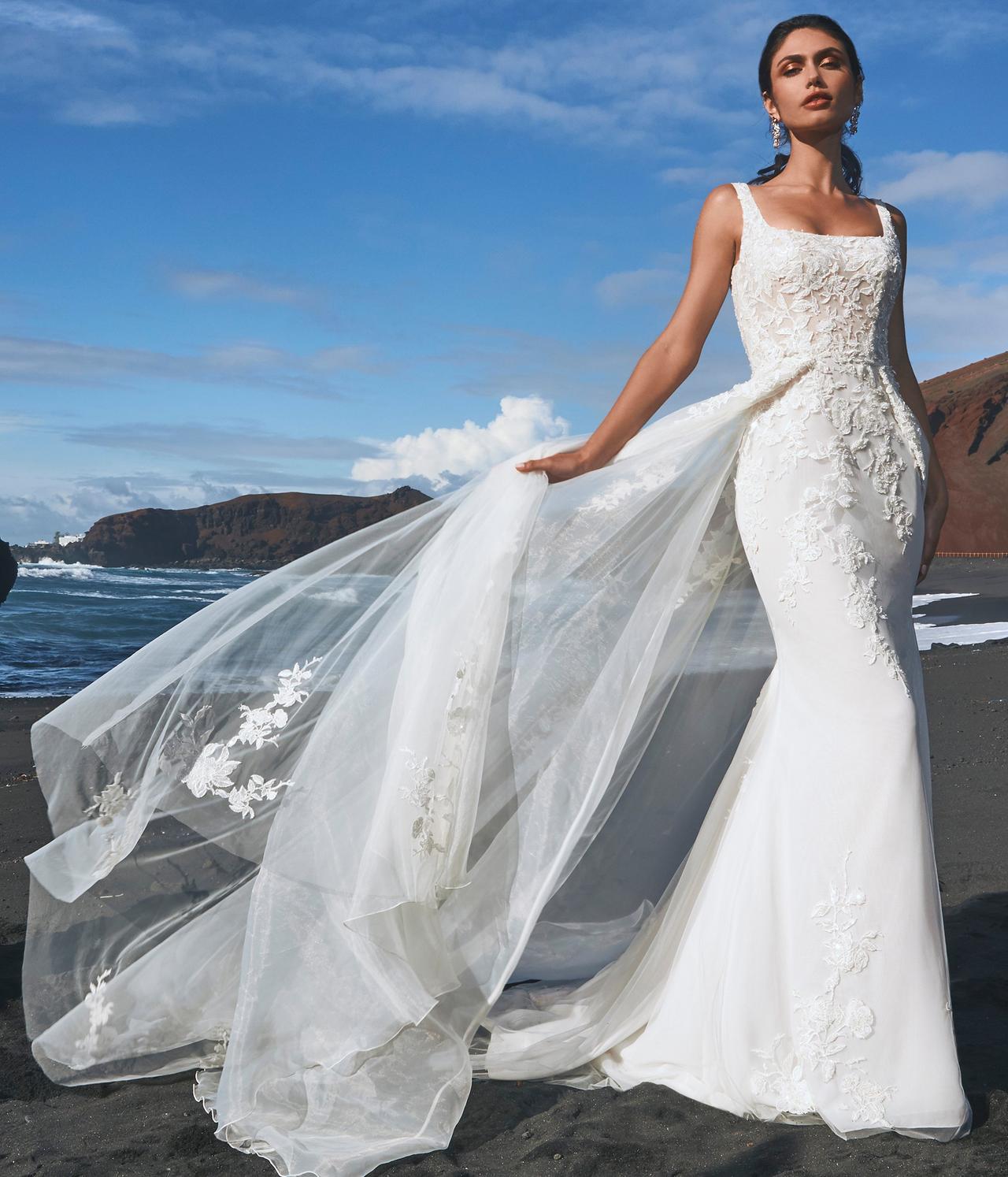 Sobrefalda pronovias discount