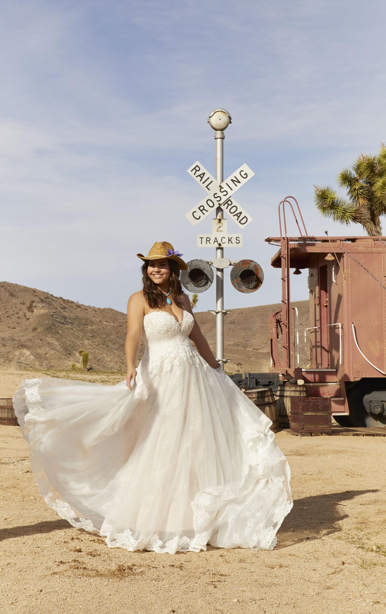 Look de novia estilo 'country': 45 vestidos y complementos campiranos -  