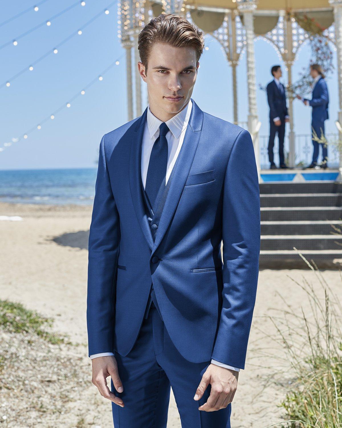 traje azul índigo para hombre boda 