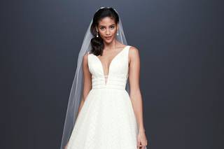 David's Bridal: Galina Signature