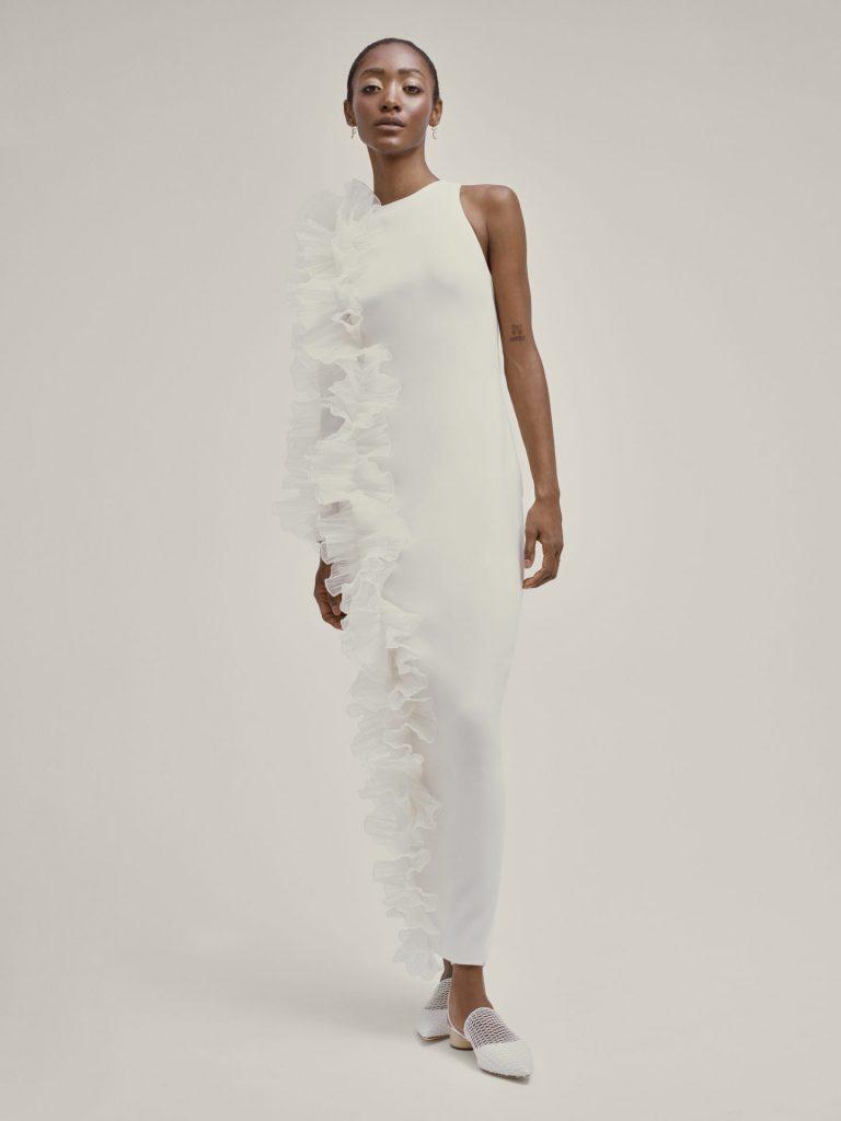 vestido de novia con detalle floral