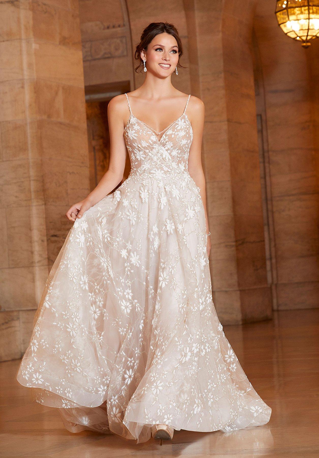 Vestidos de novia Morilee 2021, hermosos diseños para todas las figuras -  