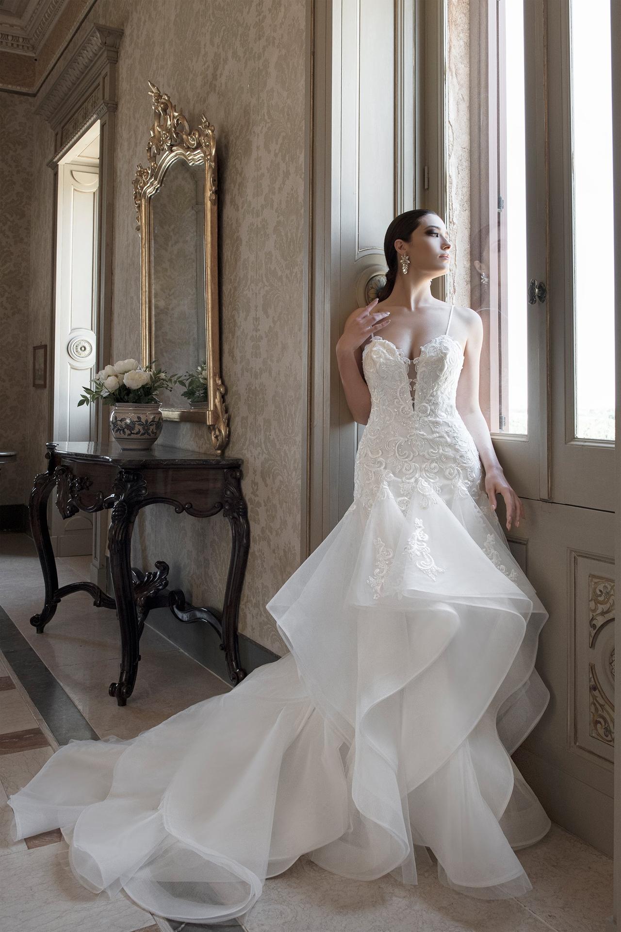 vestido de novia corte en A con holanes