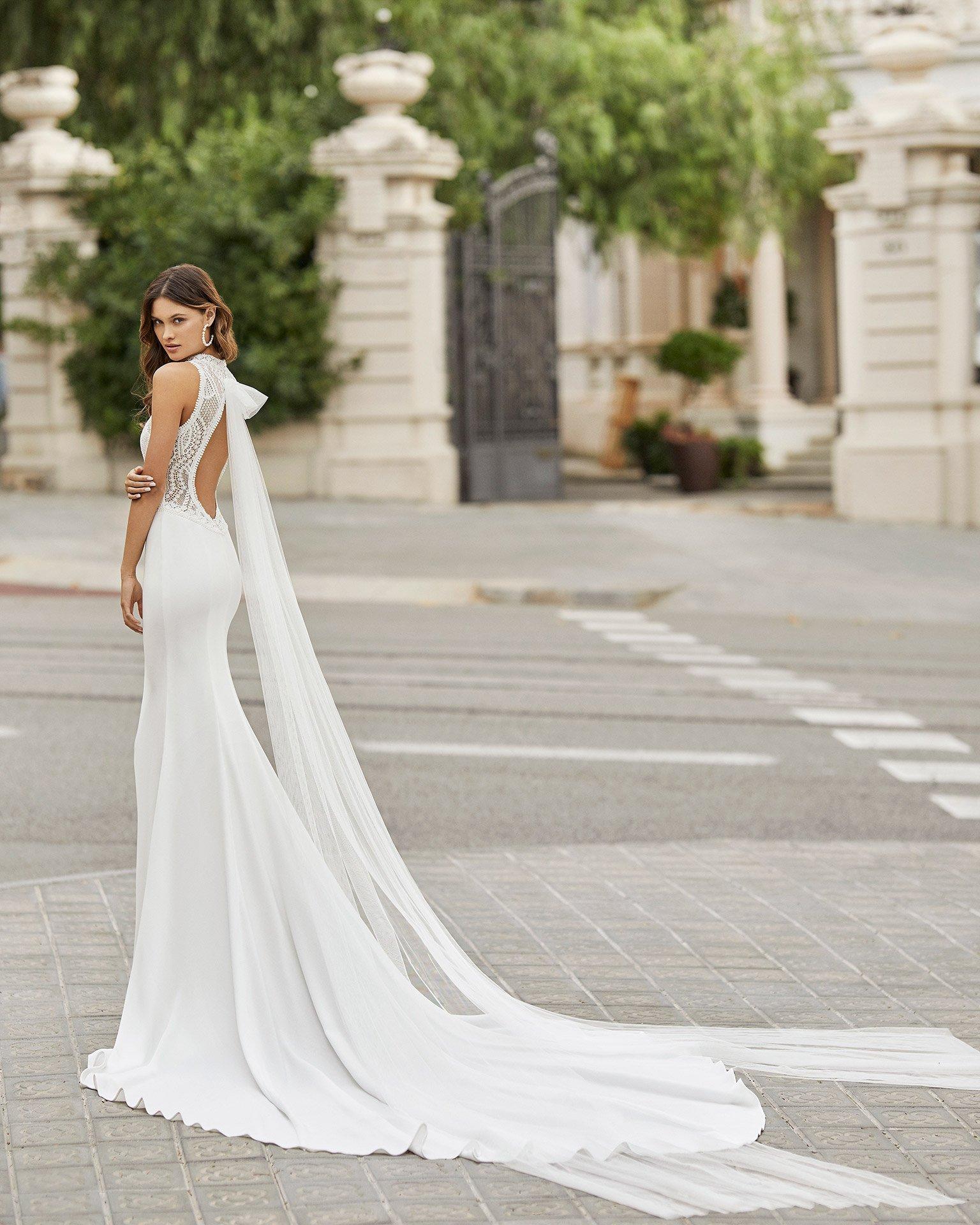 Estos son los 50 vestidos con moños para novia que no te puedes perder ...