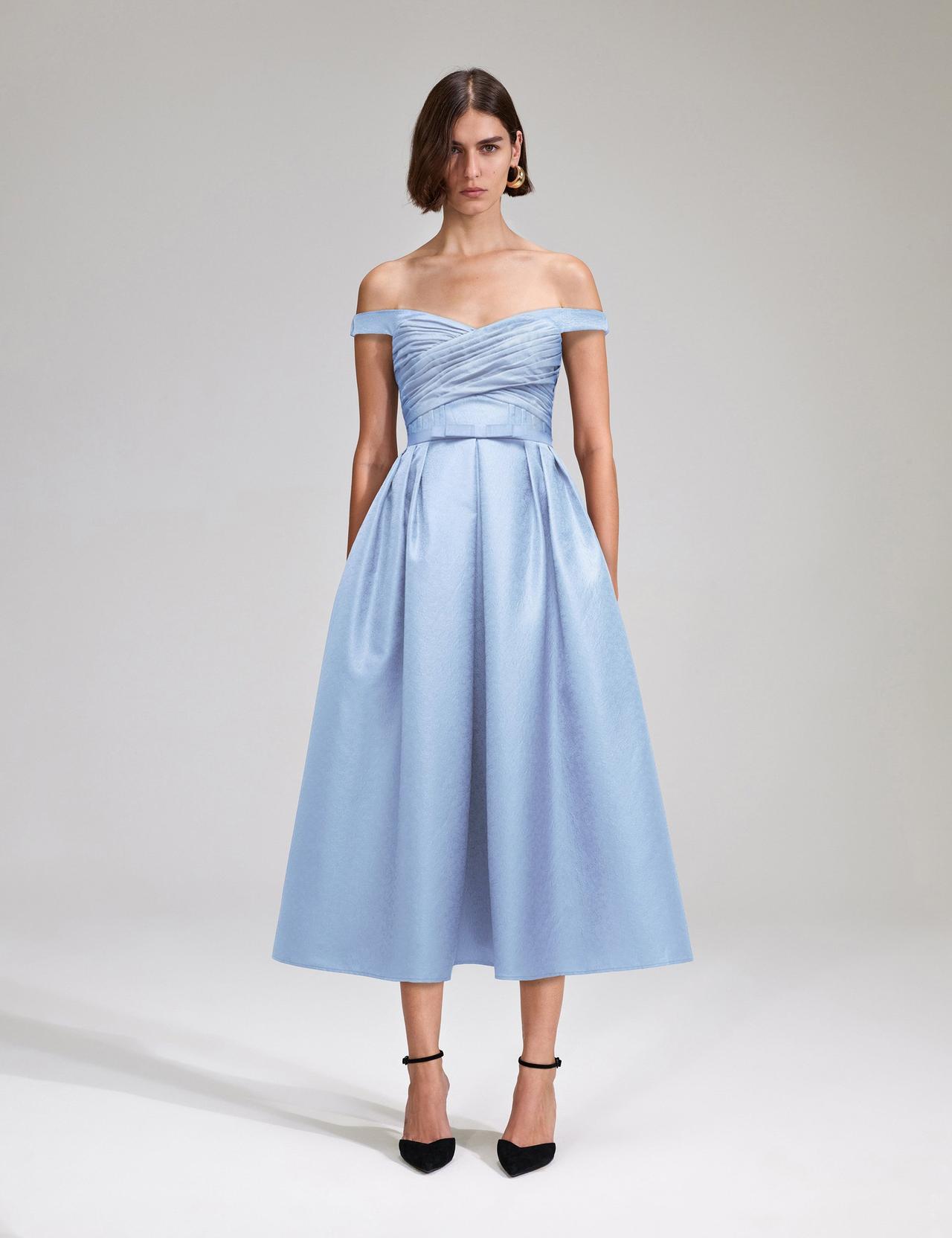 15 colores tendencia en vestidos de fiesta para otoño-invierno 2024-2025 -  bodas.com.mx