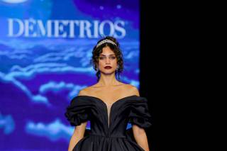 vestido de novia negro corte princesa