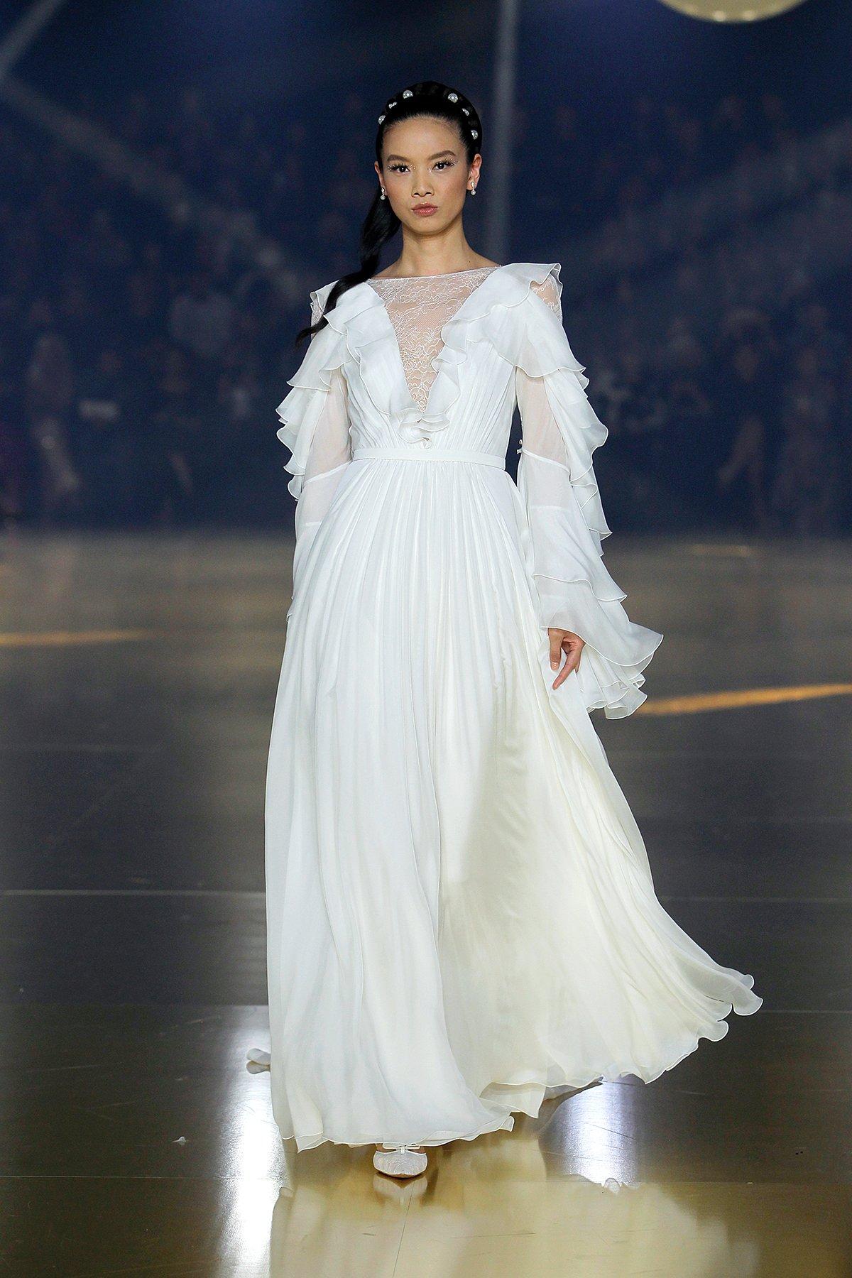vestido de novia con escote ilusión