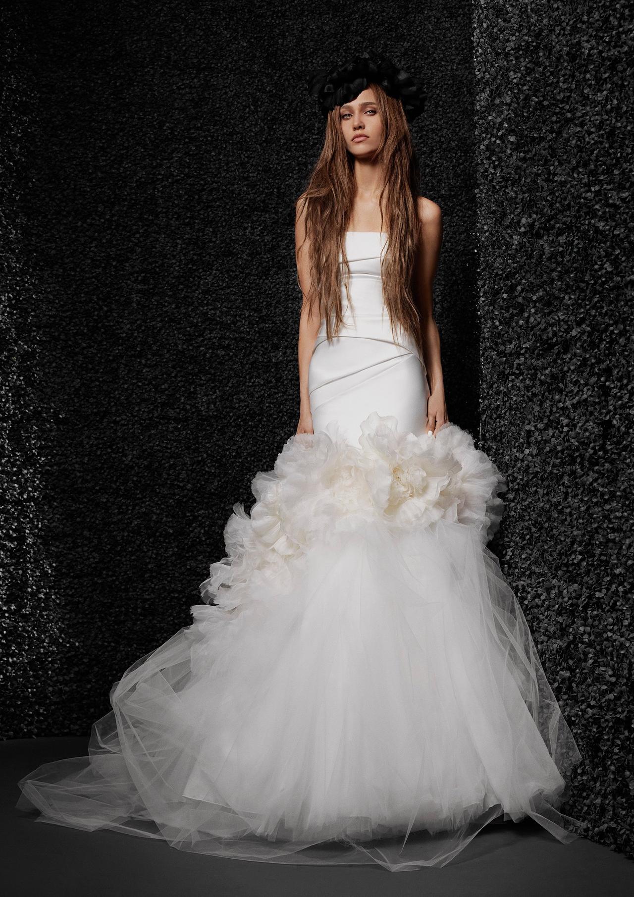 vestido de novia corte sirena con holanes