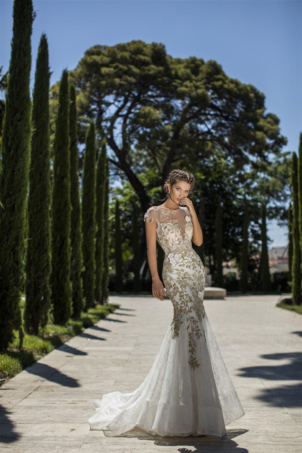 Anillo duro Oposición regular 35 vestidos de novia en dorado para un look ¡brillante! - bodas.com.mx