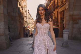 Galia Lahav