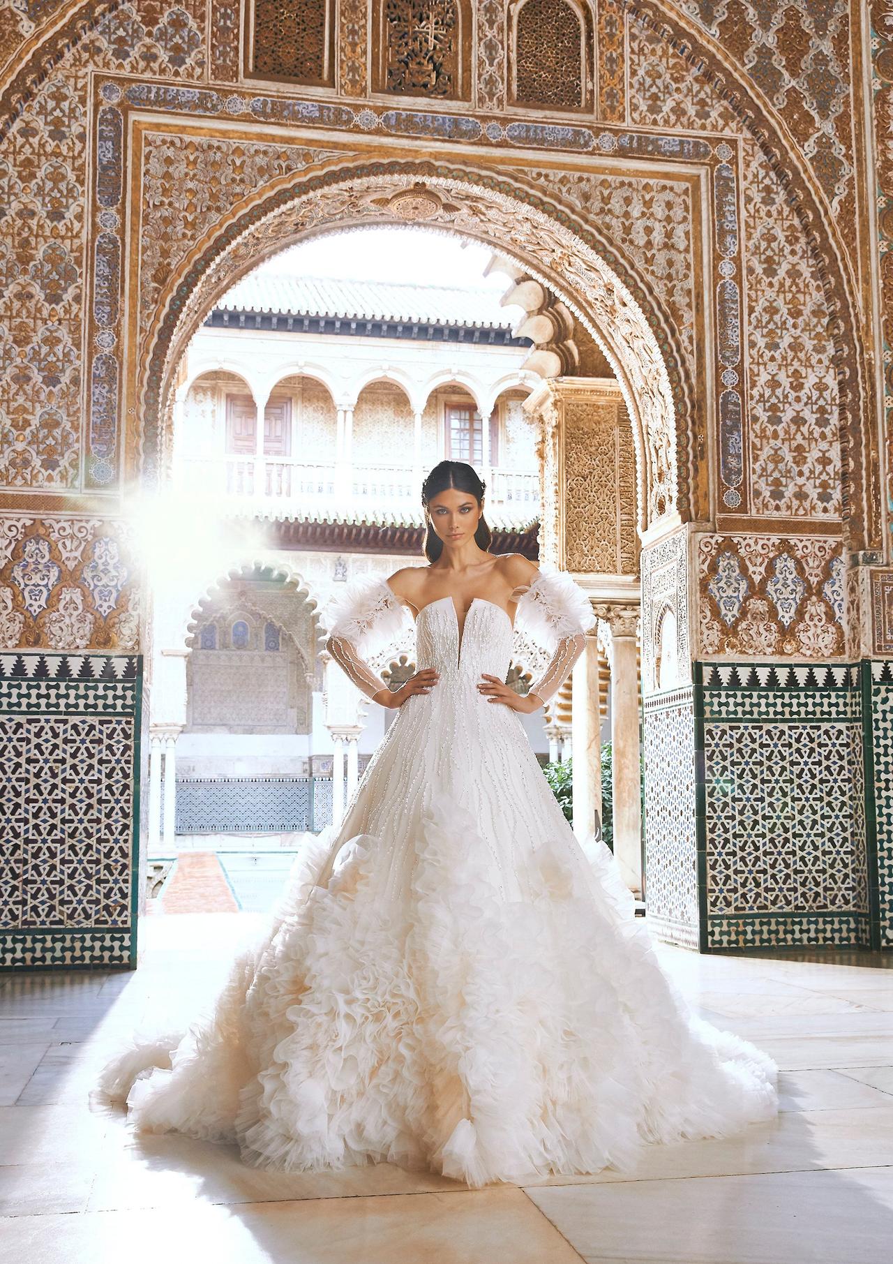 vestido de novia corte princesa con holanes