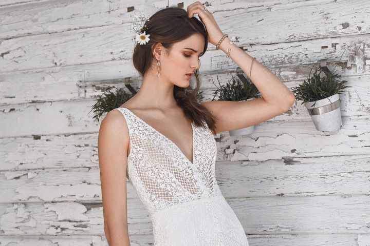 Vestidos de novia Lillian West 2019: el encaje más bohemio