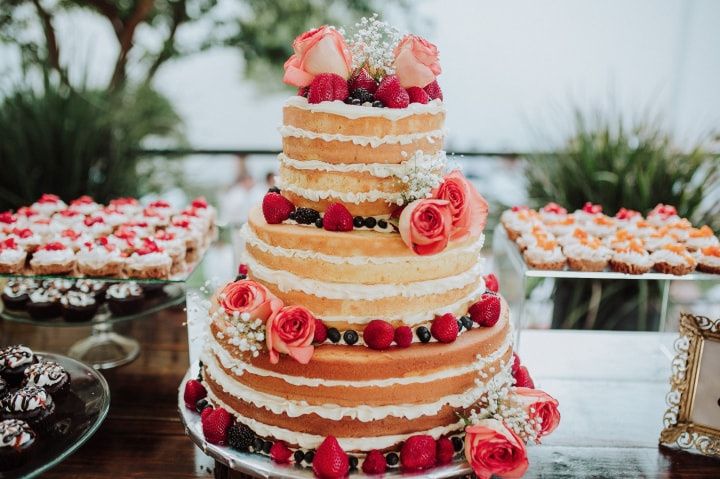 4 tradiciones del pastel de boda que deben conocer 