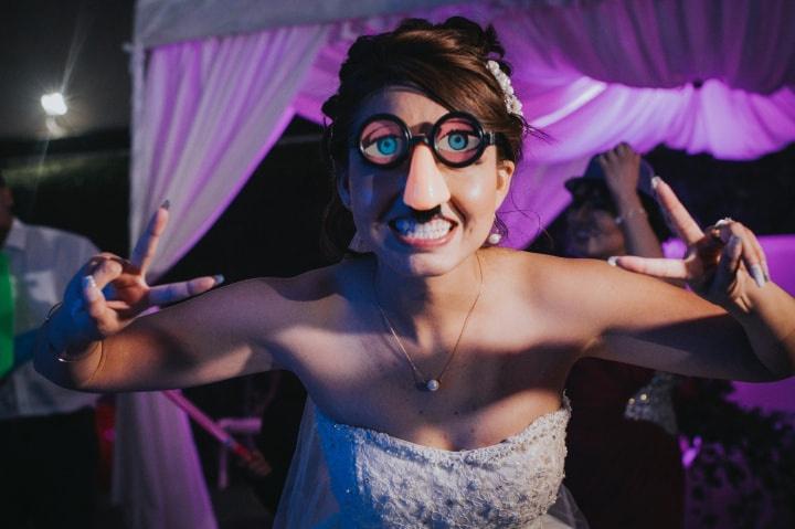 sonrisa de novia en la tornaboda