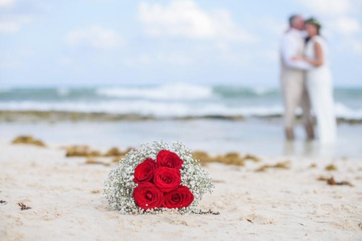 amos de novia naturales rojos