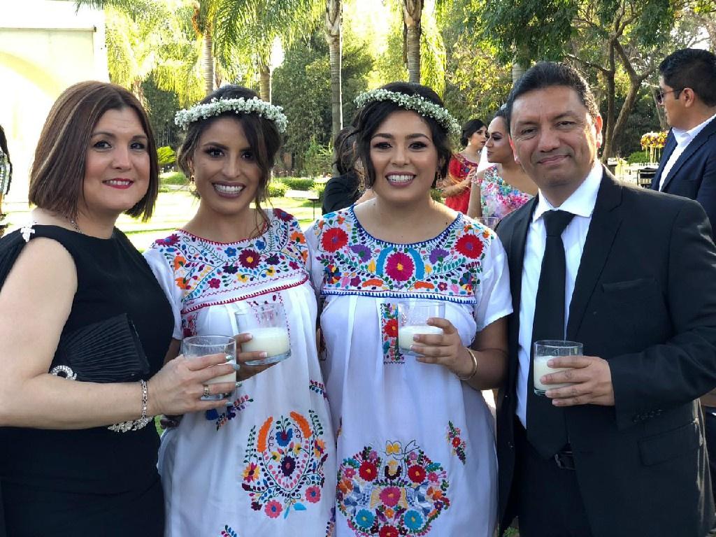 vestidos bordados mexicanos para boda