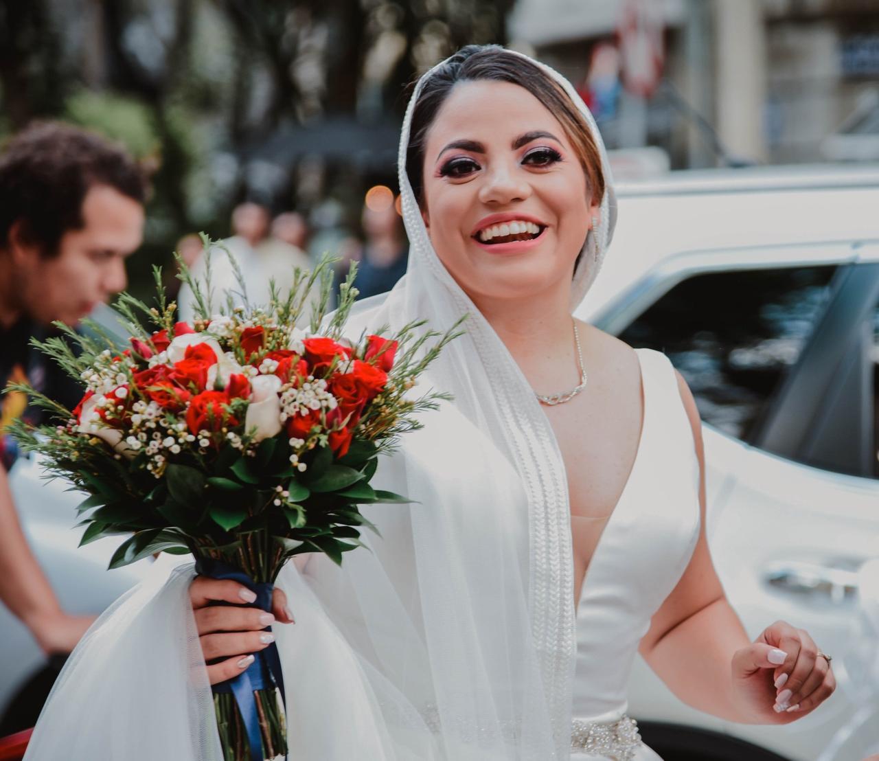 ramos de novia rojo y blanco