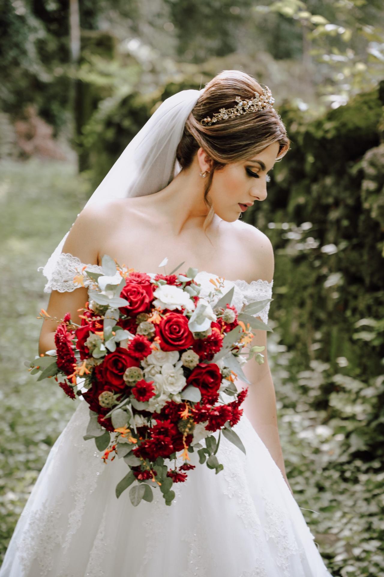 Details 100 picture ramos de novia naturales blanco con rojo