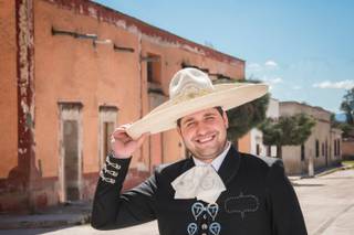 traje de novioi de charro para la boda