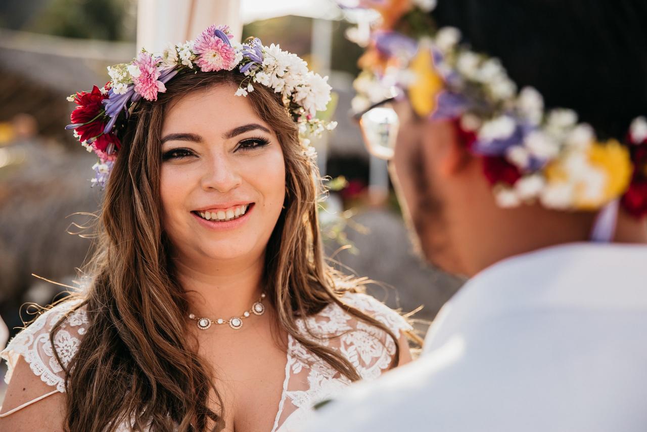 corona de novia de colores