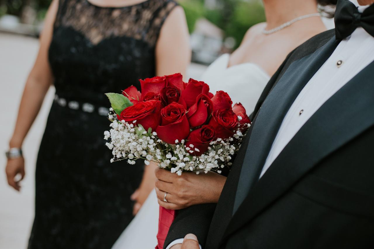50 ramos de novia rojos para mujeres apasionadas y muy románticas - bodas .com.mx