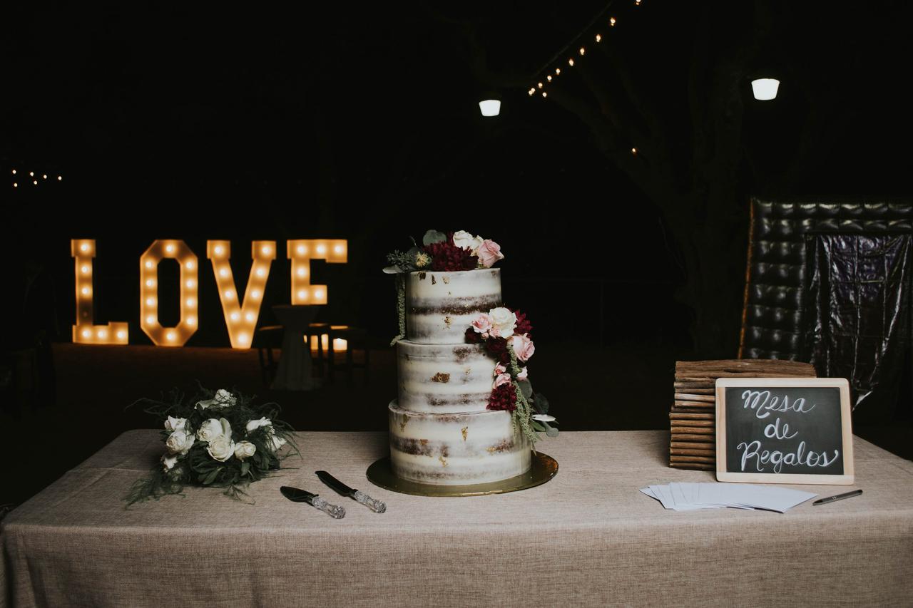 pastel de boda de chocolate