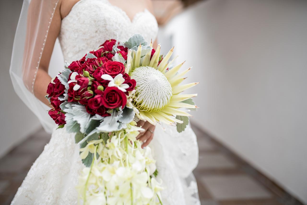 ramos de novia rojo y blanco