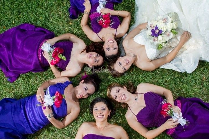 6 ideas creativas para hacer la gran pregunta a tus damas de honor