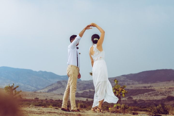 ¿Tienen dos pies izquierdos? Así se aprende a bailar para la boda