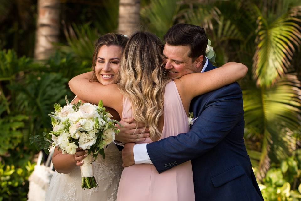 Las mejores frases para felicitar a los novios 