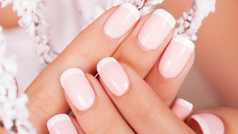 uñas para novias elegantes