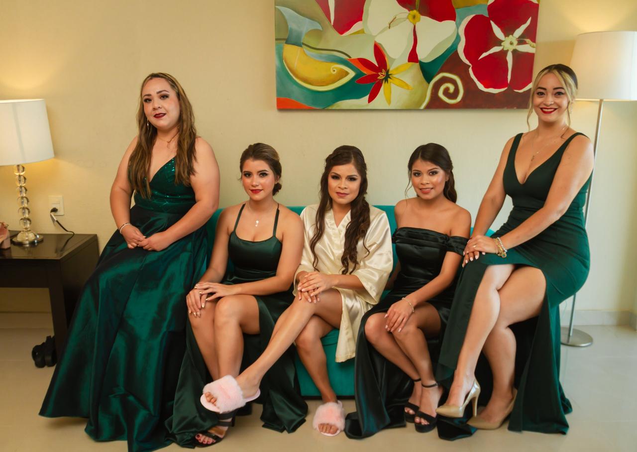 Peinados para damas de honor sencillos