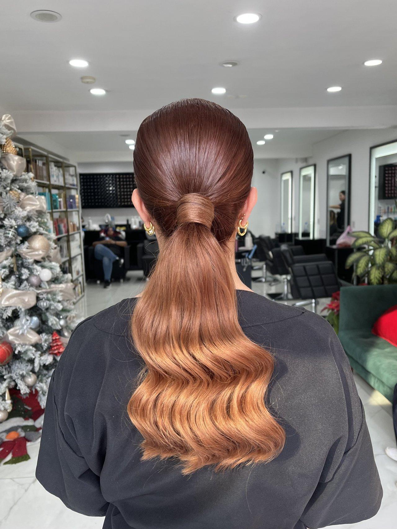 Peinados para damas de honor recogidos