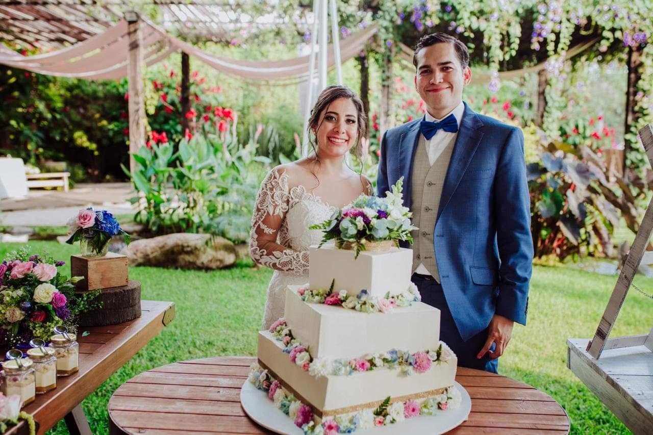 Pasteles cuadrados elegantes