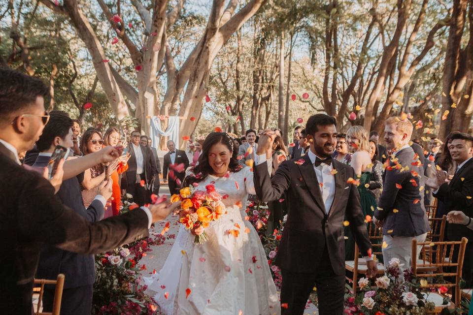 15 tradiciones curiosas en bodas alrededor del mundo... y en México