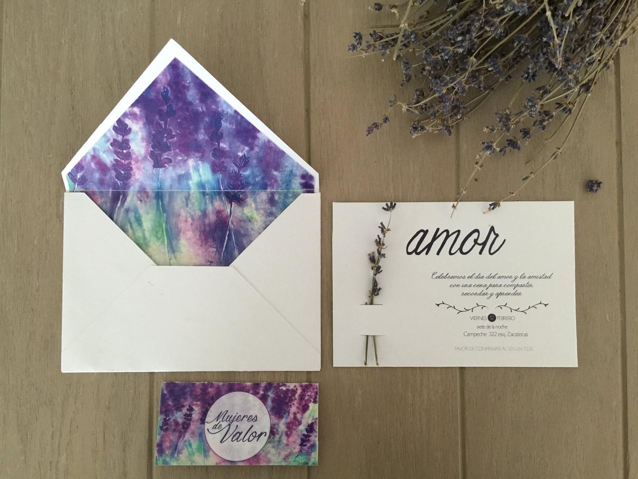 invitación de boda morada