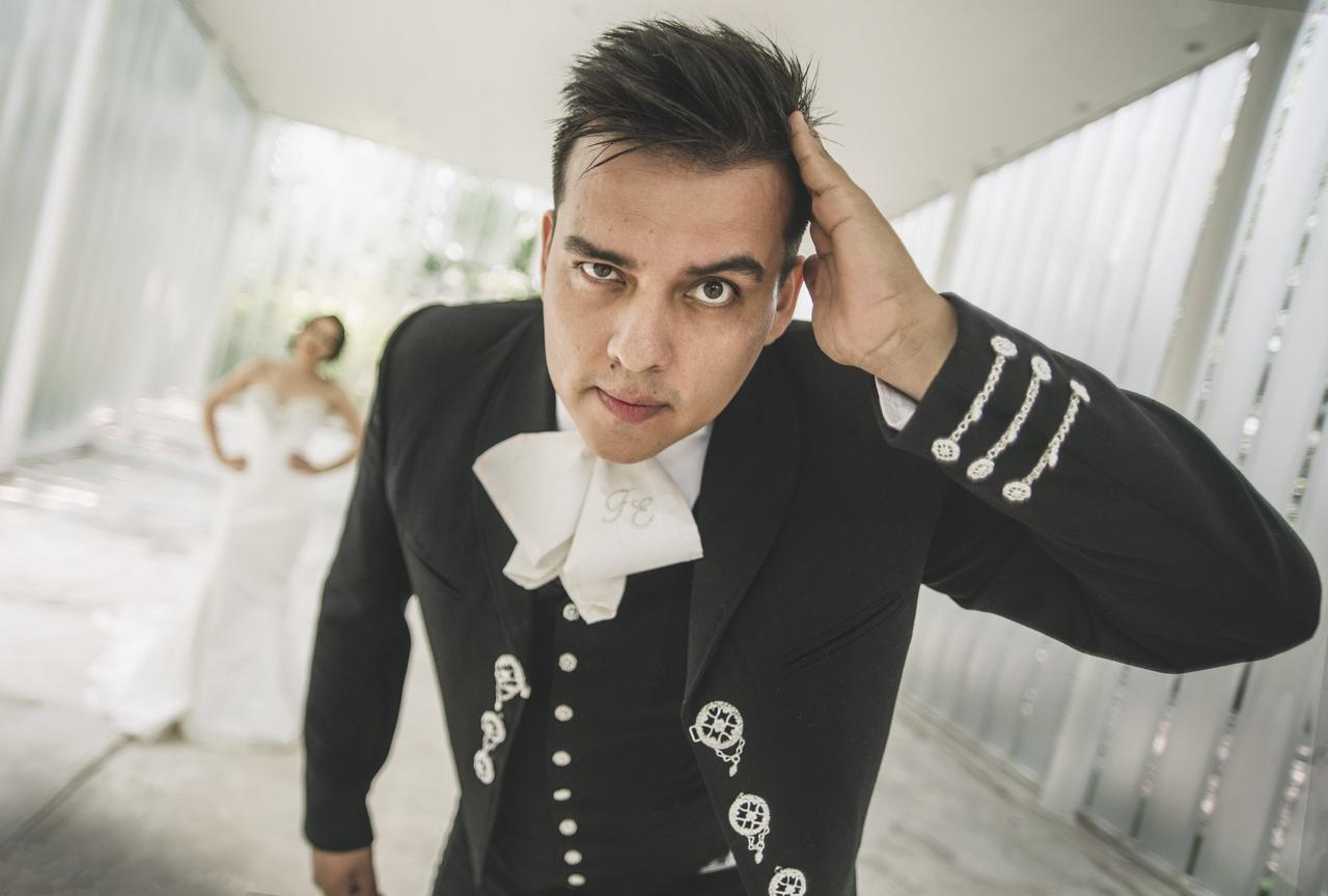 traje de hombre mexicano típico para boda