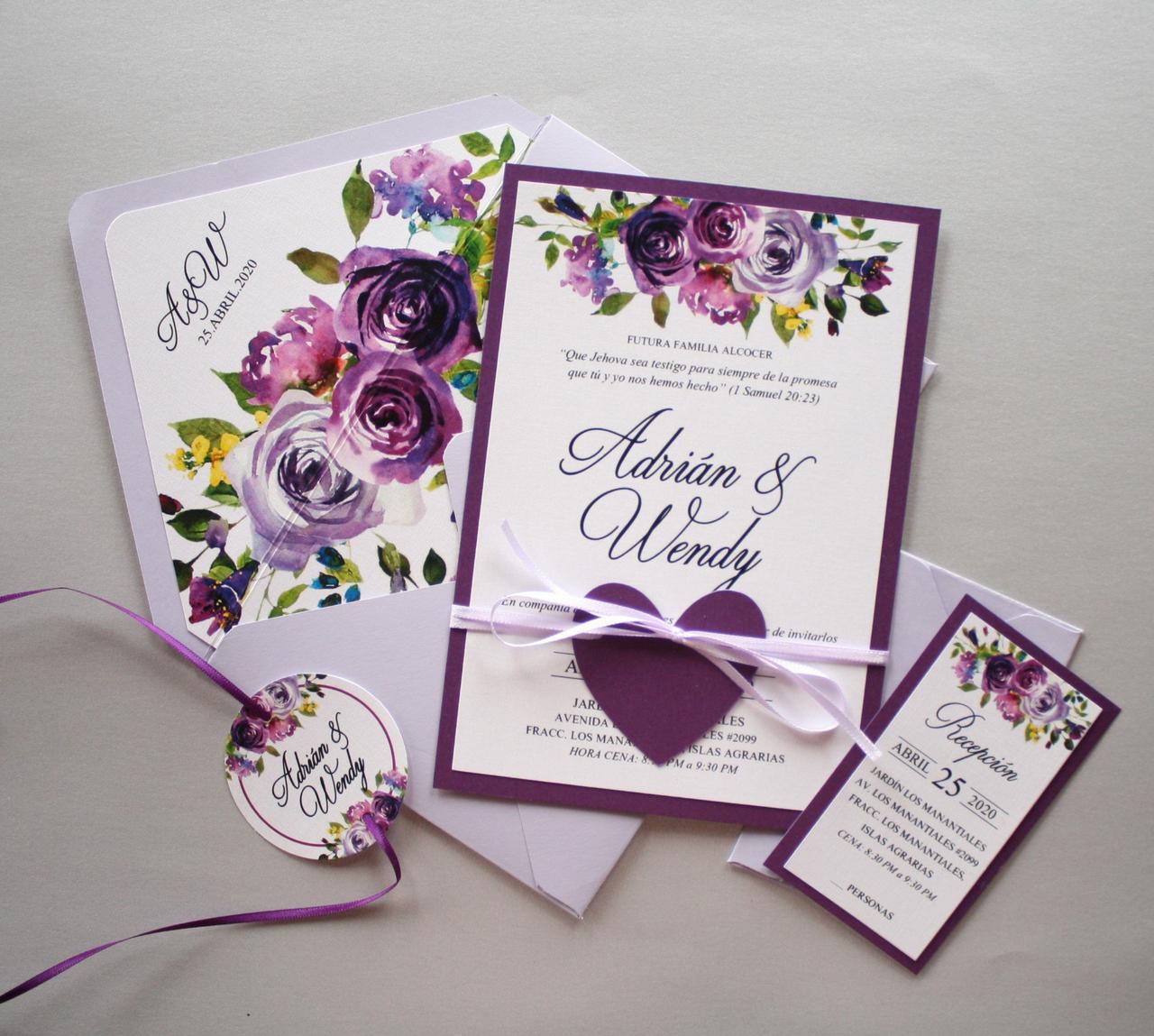 invitación de boda violeta