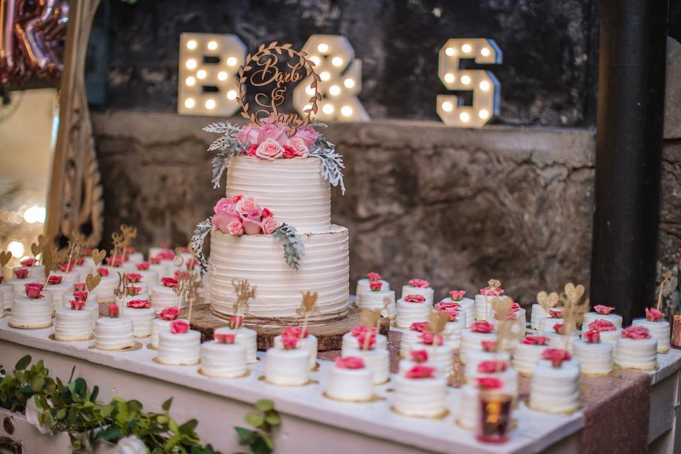 Tendencias En Pasteles De Boda 2024 - Bodas.com.mx