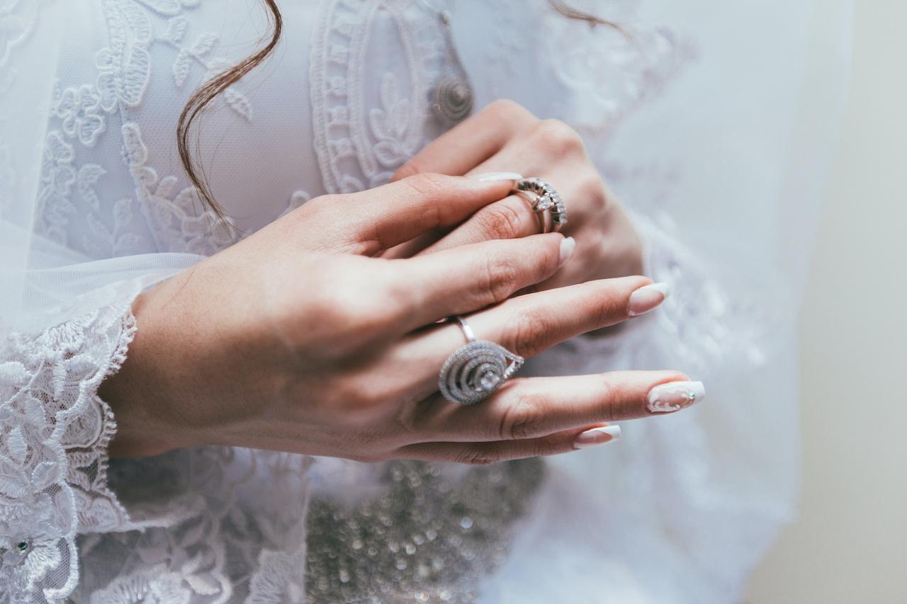 boda uñas para novias elegantes