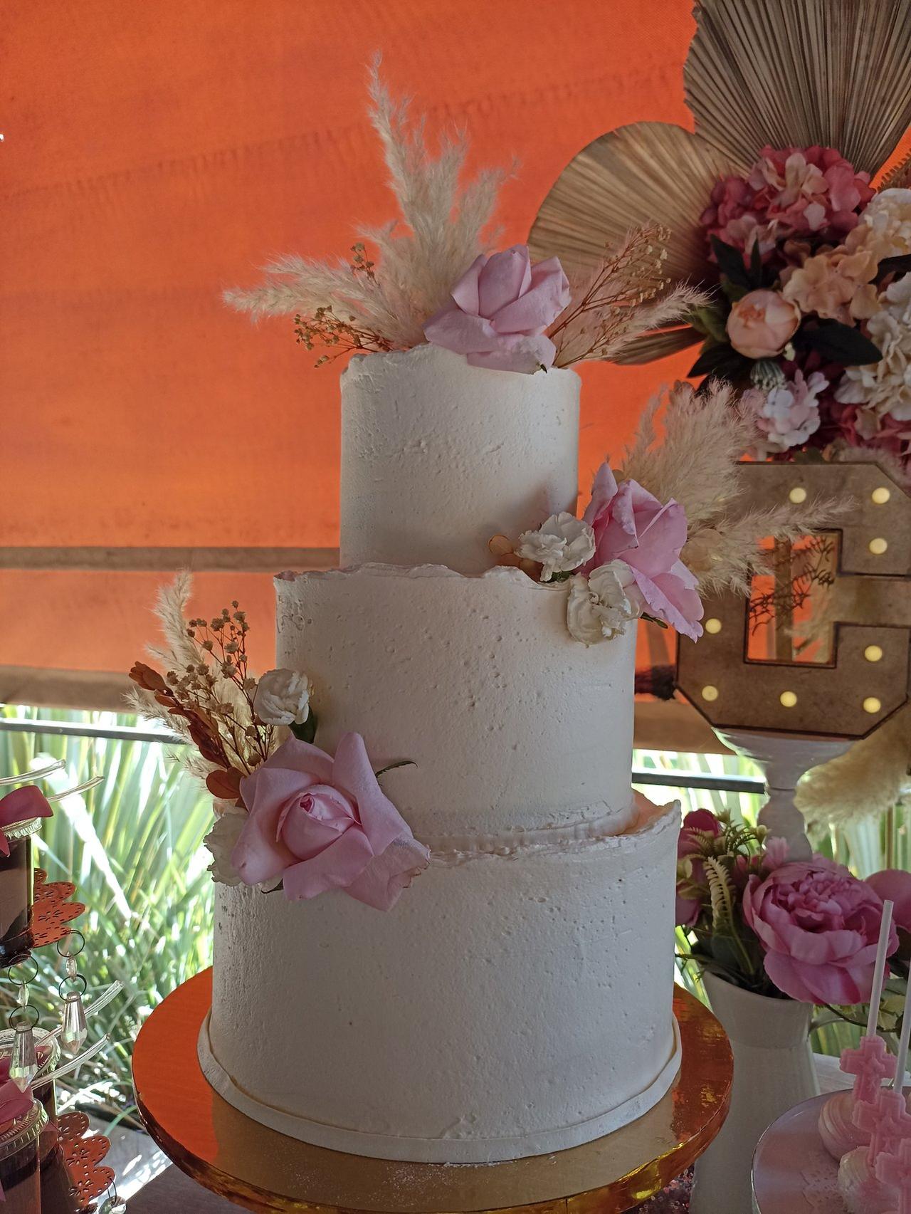 pasteles de boda sencillos y elegantes