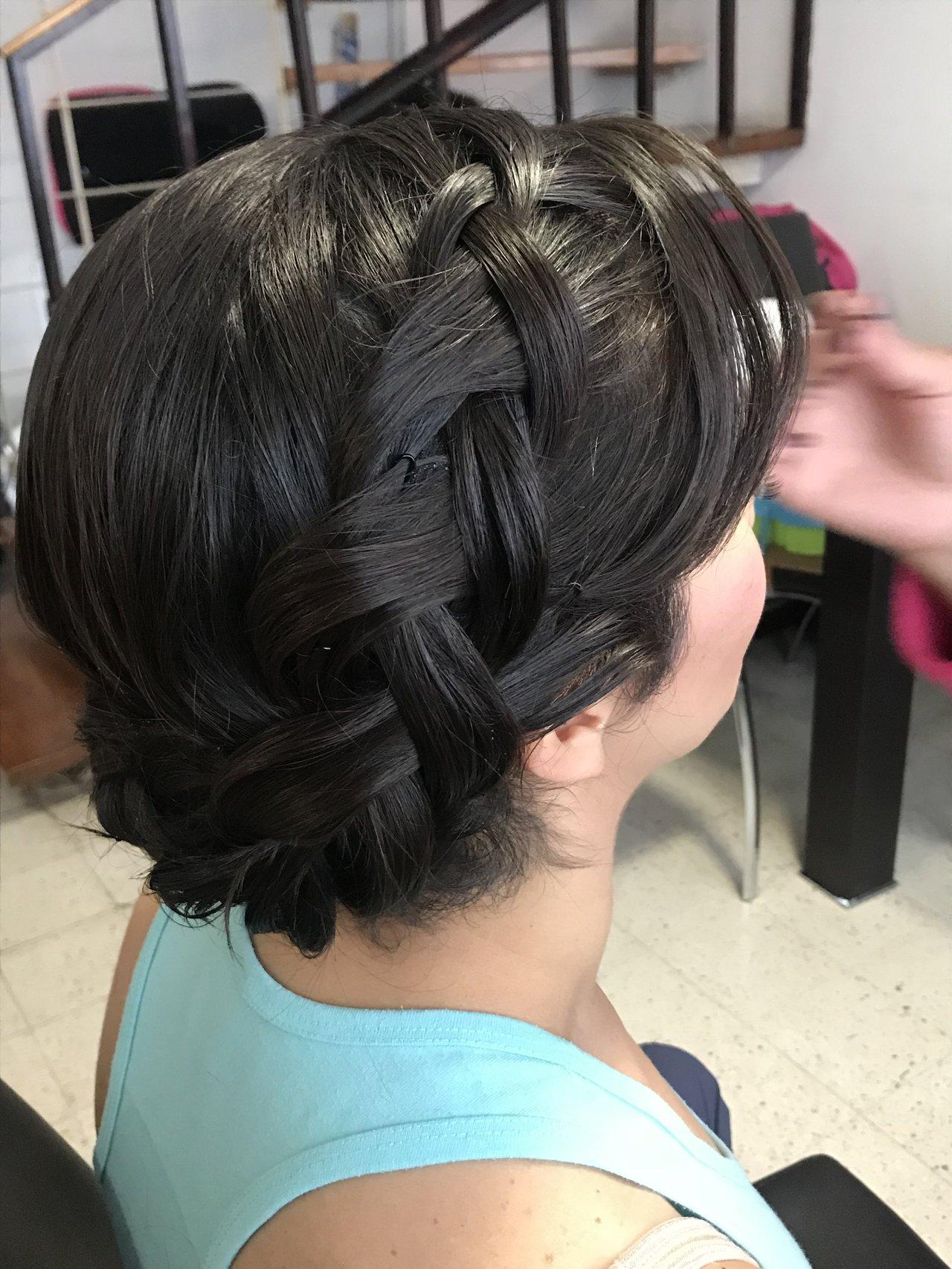Peinados para damas de honor con trenzas