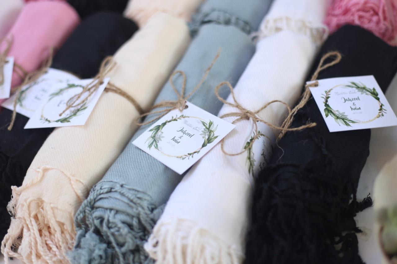 mantas como recuerdos de boda para invitados en invierno