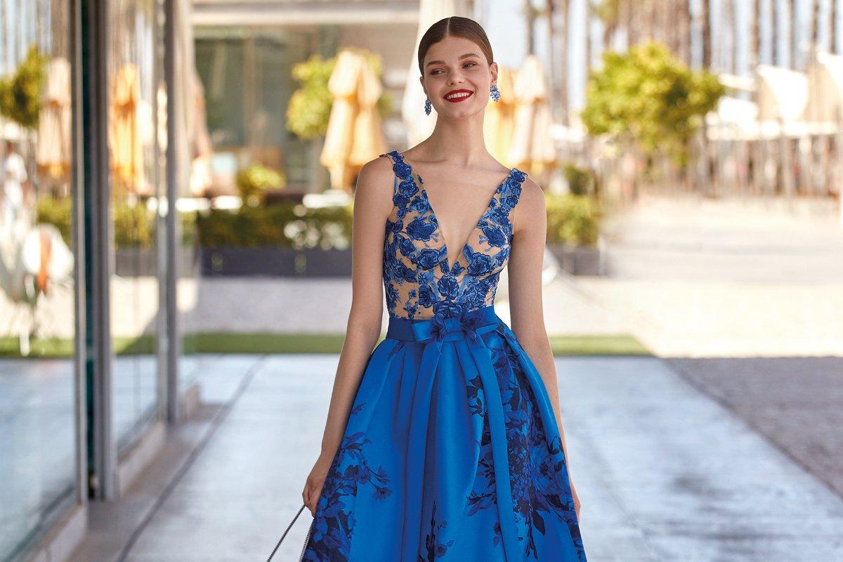 vestidos noche azul rey para brillar como invitada bodas.com.mx