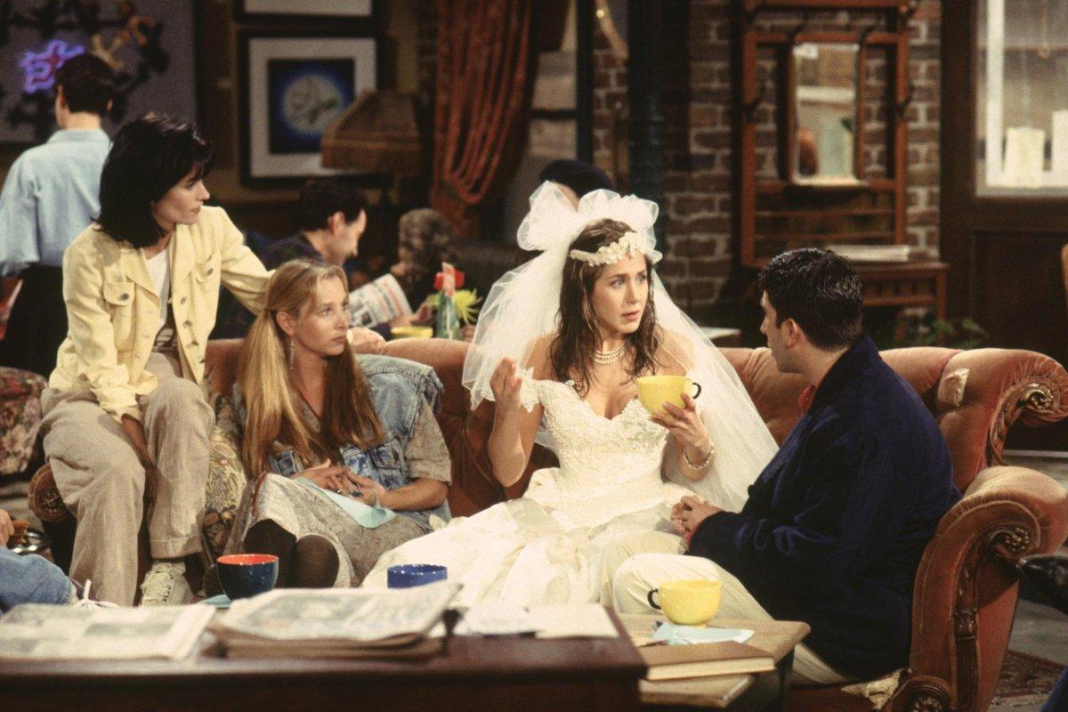 Friends', la comedia más televisiva tiene un capítulo especial. ¡Revive la  serie con estas 6 bodas! 
