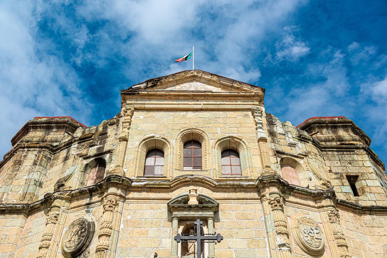 Templo y Convento de la Compañía de Jesús, iglesias para casarse en oaxaca