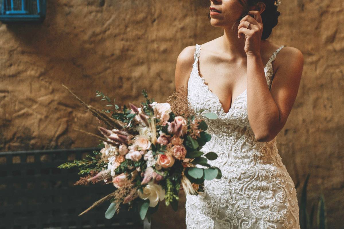 Qué hacer con tu vestido de novia después de la boda? 10 ideas para tomar  la decisión 